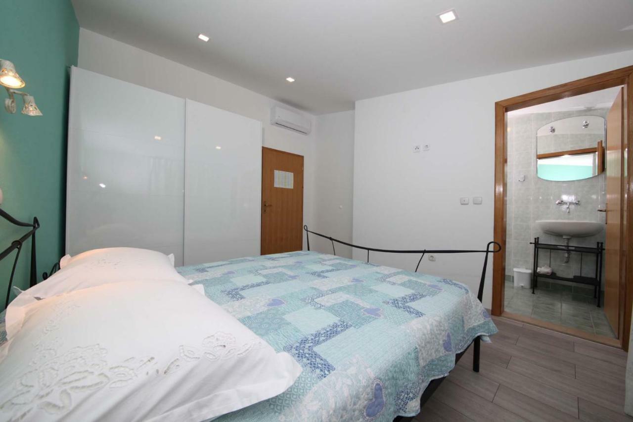 Apartman Josipa Макарска Екстериор снимка