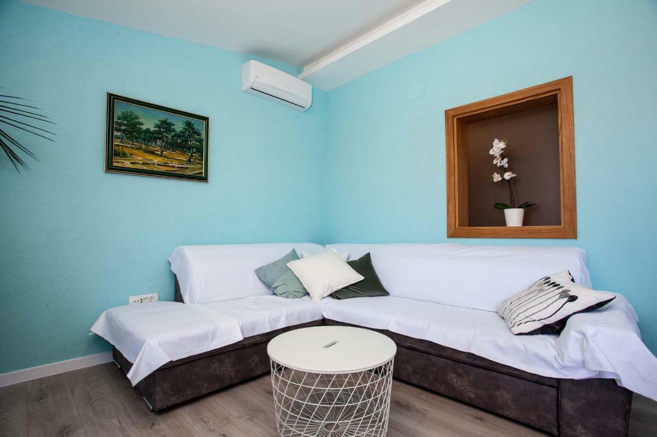 Apartman Josipa Макарска Екстериор снимка