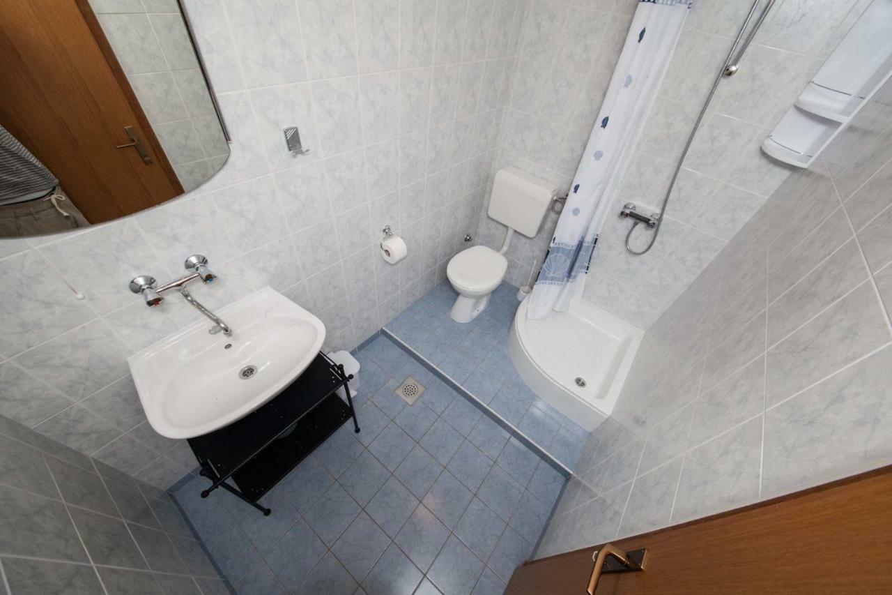 Apartman Josipa Макарска Екстериор снимка
